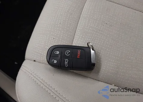 2015 Chrysler 200 Limited z USA, uszkodzony, nr VIN 1C3CCCAB7FN685958